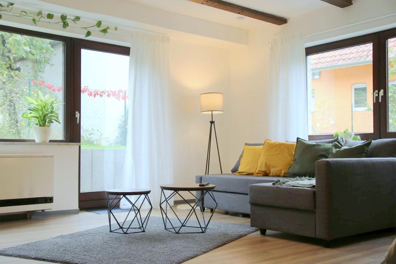 אופנבורג Studio-Apartment Mit Garten, Parkplatz & Kueche מראה חיצוני תמונה